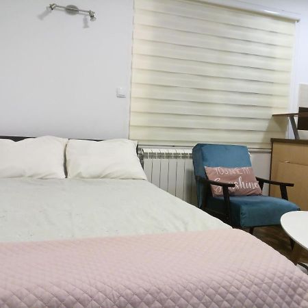 Appartement Studio M à Zemun Extérieur photo
